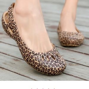 Crocs Women's Kadee Leopard Print Ballet Flat